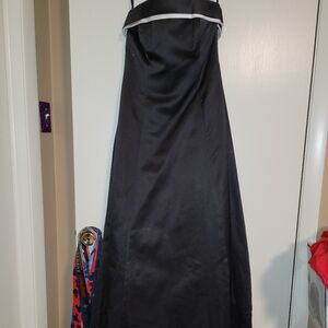 Michaelangelo formal, black and white, size 6